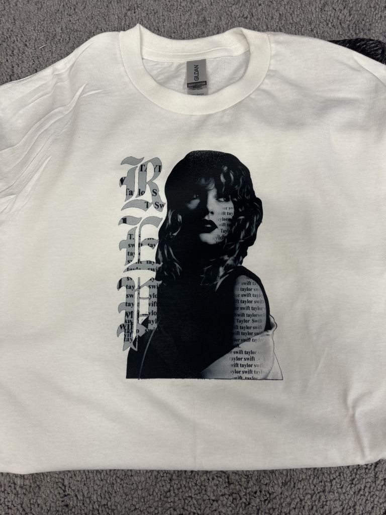 Taylor S Rep T-Shirt